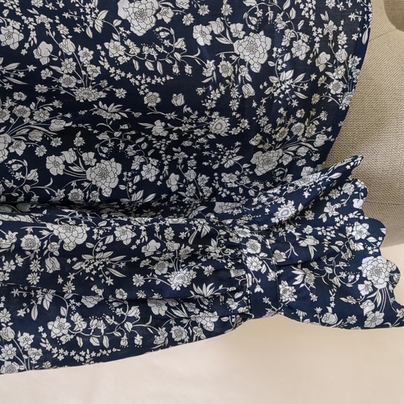 J. Crew Liberty Scalloped Popover in Summer Blooms Size XXS - Picture 7 of 12